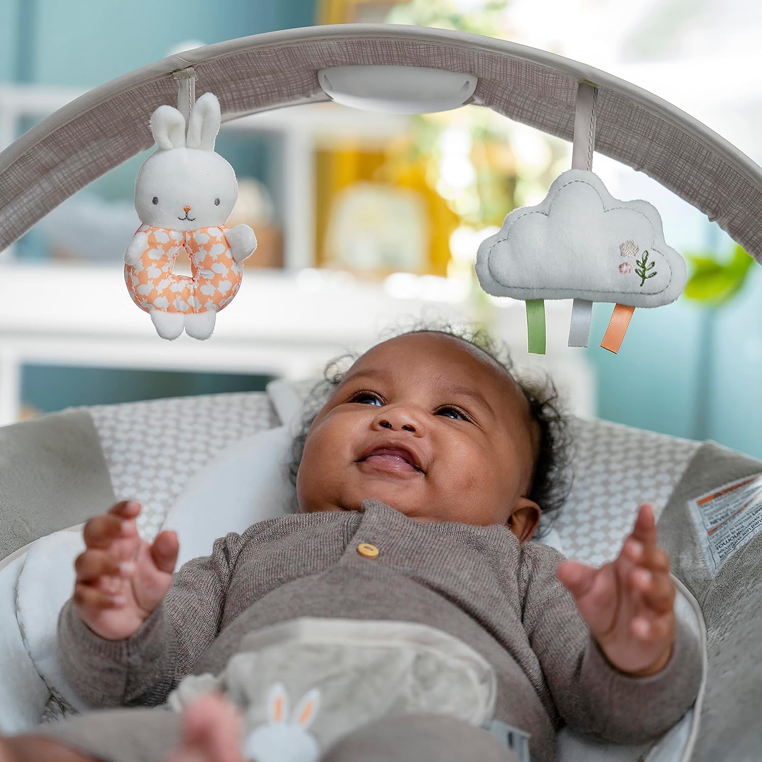 Ingenuity - Inlighten Bouncer Twinkle Tails | 0-6 M