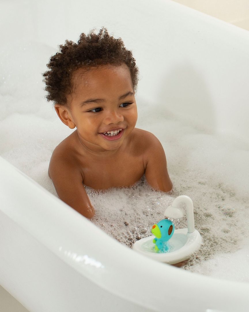 Skip Hop - Zoo Squeeze And Shower  Bath Toy | Dog