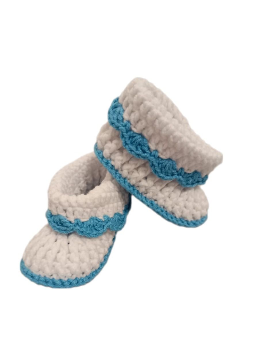 Pikkaboo - Heavenly Hugs Handmade Crochet Booties | Blue And White